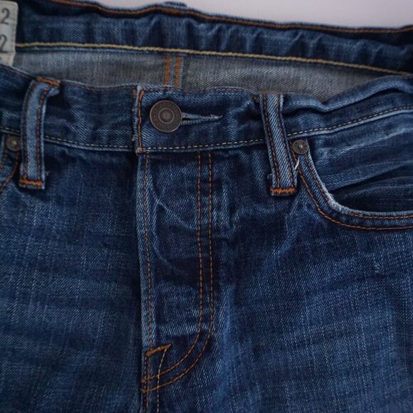 Abercrombie & Fitch Dark Wash Classic Straight Bootcut Blue Denim Jeans 32X32 - Picture 10 of 15